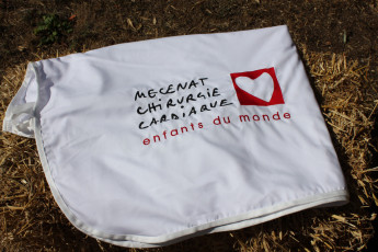 MECENAT CHIRURGIE CARDIAQUE - chemise remise de prix