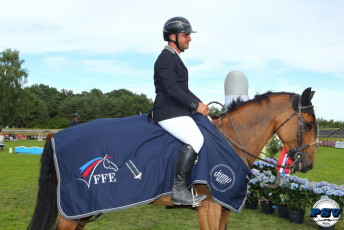 JUMP BOST MASTER PRO 2018 - chemise remise de prix