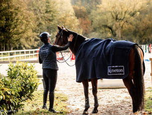 KINETON SELLIER - gilet matelassé & couverture