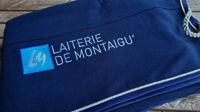 LAITERIE DE MONTAIGU - couverture polaire