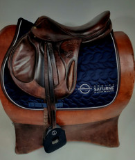 GROUPE SATURNE - tapis de selle